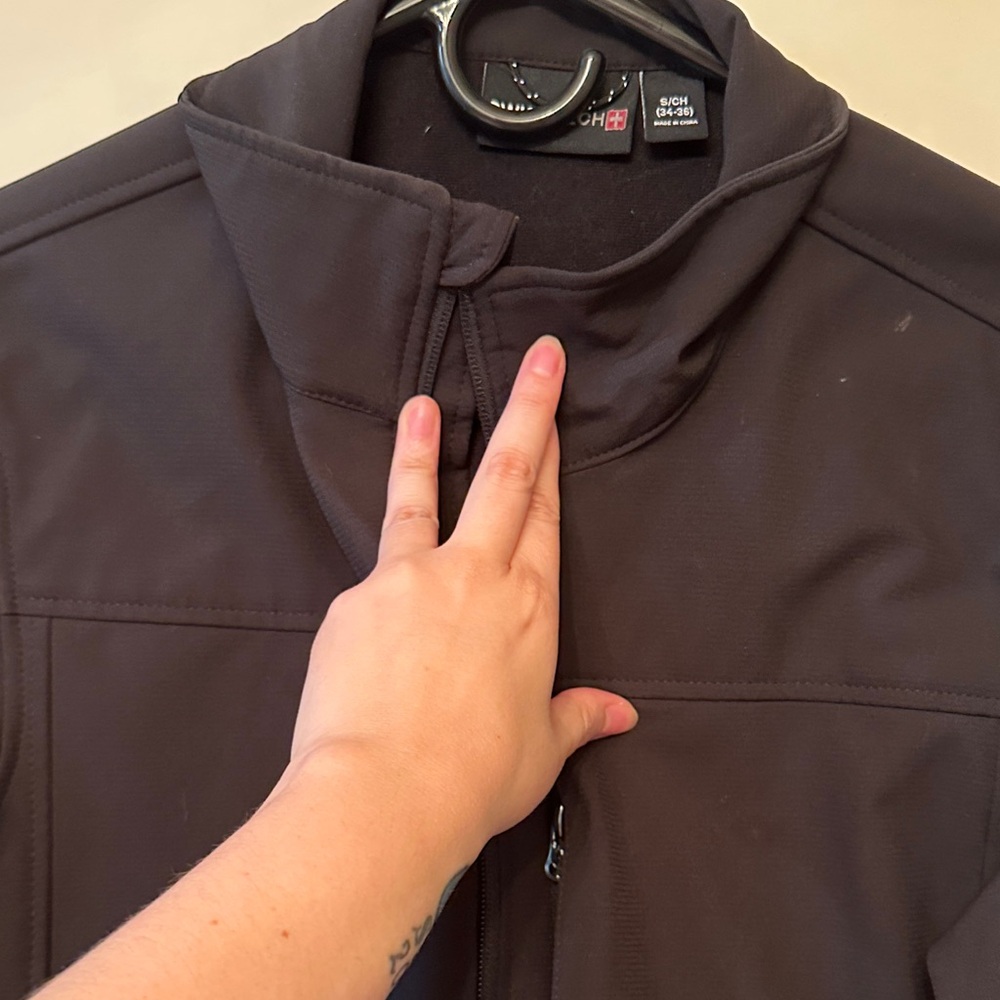 Swiss Tech Softshell Jacket - Picture 7 of 8